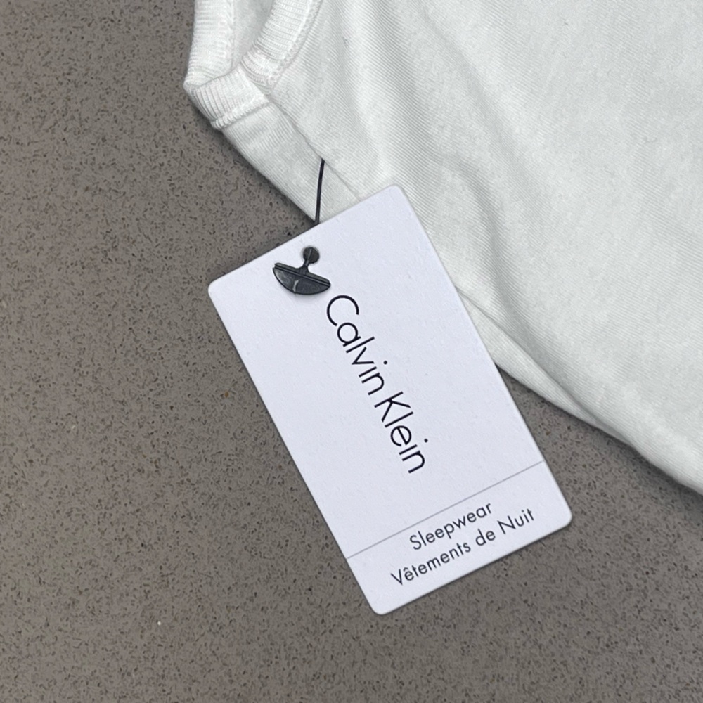 Calvin Klein Tank Top - Picture 4 of 5